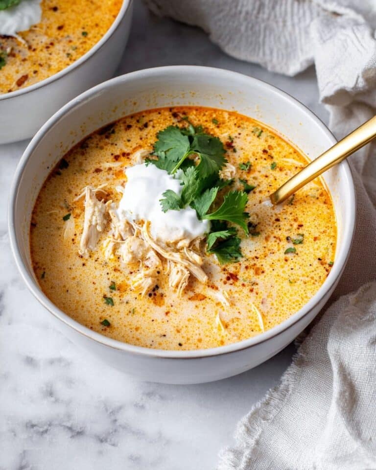 Keto White Chicken Chili Recipe