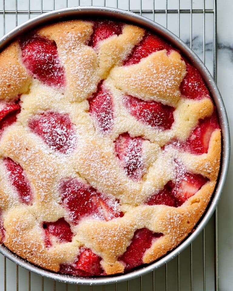 French Strawberry Cake Recipe